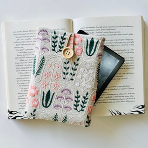 Embroidery Flower Kindle Sleeve, Kindle Cover, Padded Kindle Pouch, Book Accessories, Kindle Paperwhite Case, Book Lover Gift, Ereader Cover image 9