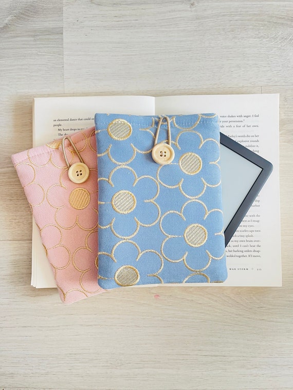 Embroidered Gold Kindle Sleeve, Kindle Paperwhite Cover, Kindle Oasis Pouch, Padded Kindle Embroidered Bag with Button Closure