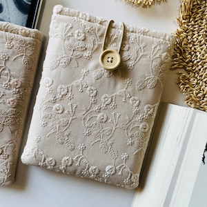 Funda para Kindle Paperwhite con bordado floral, funda acolchada para Kindle, funda para lector electrónico, funda para Kindle Oasis, protector para Kindle con bordado floral