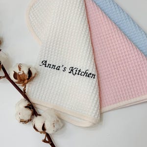 Toalla de cocina personalizada con nombre o iniciales / Toalla de té bordada personalizada