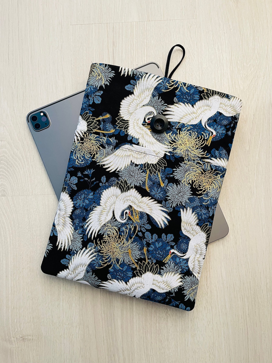 Japan Crane iPad Sleeve, Padded iPad Bag, Fabric iPad Cover, Japan iPad Pouch, Tablet Sleeve
