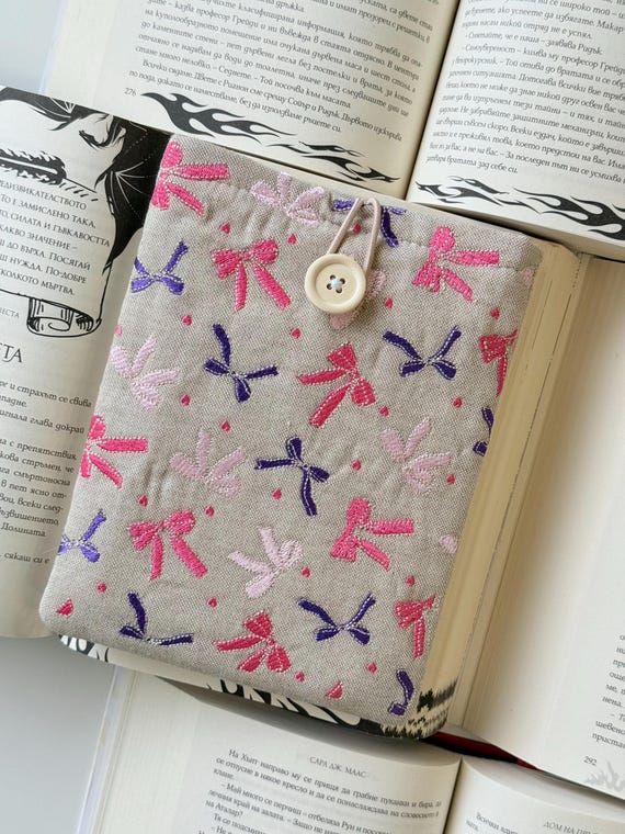 Ribbons Embroidery Kindle Universal Case, Padded Kindle Sleeve, Embroidery E-Reader Cover, Kindle Accessories, Kindle Pocket & Purse Case