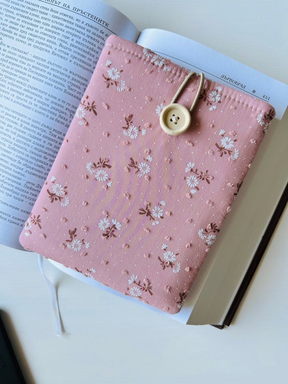Pink Mini Flowers Kindle Sleeve, Floral Kindle Paperwhite Case, Fabric Kindle Oasis Pouch, Kindle Cover, Bookworm Gift, Book Lover Gift
