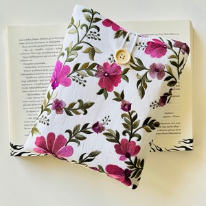 Embroidery Flower Book Sleeve, Embroidered Floral Book Cover, Fine Embroidery Book Pouch, Book Accessories, Book Bag, Book Lover Gift image 8