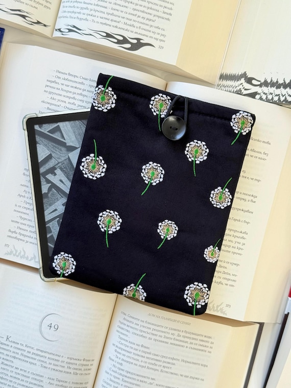 Embroidery Dandelions Kindle Sleeve, Padded Embroidered Dandelion Kindle Protector, E-Reader Floral Kindle Case, Flower Design Kindle Cover