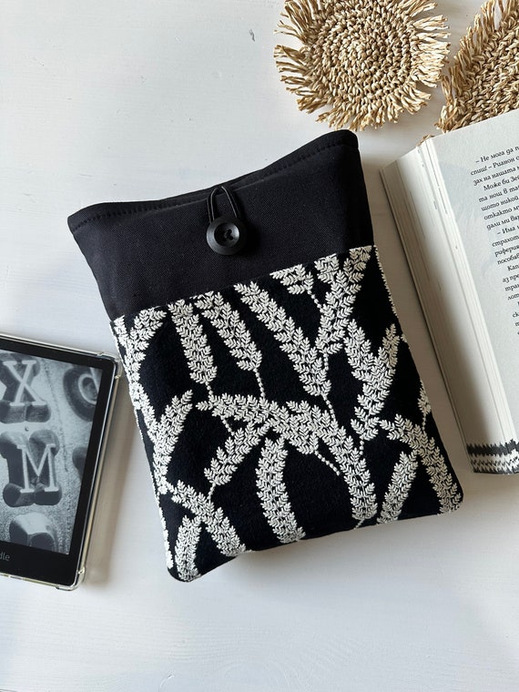 Embroidery Leaves Book Sleeve, Black & White Embroidered Leaves Book Cover, Padded Book Pouch With Pocket, Book Accessories, Book Lover Gift