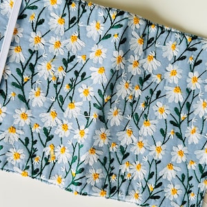 Embroidered Daisies Book Cover, Daisies Book Pouch, Custom Size Book Jacket, Adjustable Book Protector, Padded Book Cover, Book Lover Gift image 7