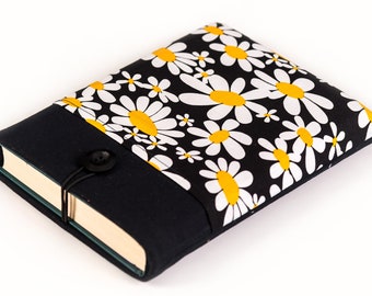 Daisy Book Sleeve, Book sleeve, Book cover, Book case, Book protector, Book pouch, Padded book sleeve, Book sleeve cover, E-Reader