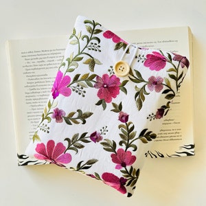 Embroidery Flower Book Sleeve, Embroidered Floral Book Cover, Fine Embroidery Book Pouch, Book Accessories, Book Bag, Book Lover Gift image 5