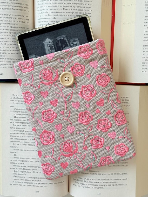 Roses Embroidery Kindle Case – Pink Floral Handmade Padded Fabric Protector