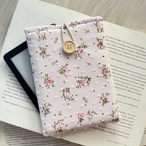 Funda Kindle de flores, bolsa Kindle rosa rosa, funda Kindle acolchada, funda Kindle rosas, chaqueta floral Kindle Paperwhite, funda Kindle Oasis imagen 5