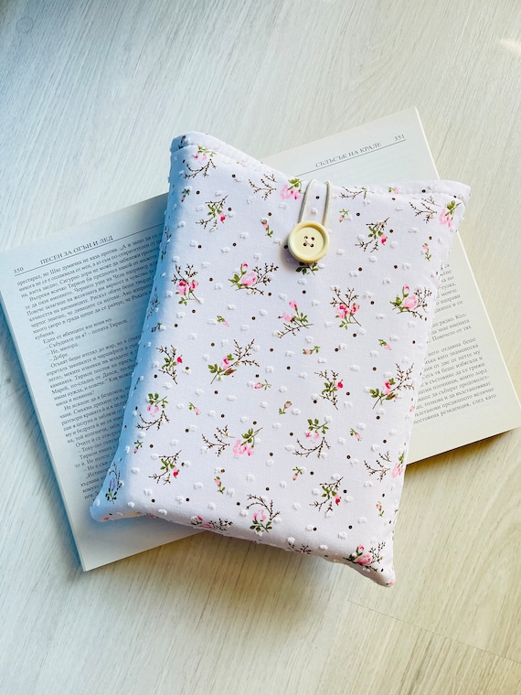 Baby Pink Flowers Book Sleeve, Padded Book Protector, Fabric Book Pouch, Floral Book Bag, Bookworm Gift, Pink Book Jacket, Book Lover Gift
