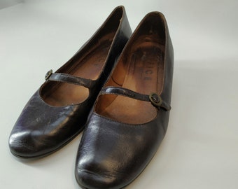Skórzane buty typu Mary Jane w stylu vintage – rozmiar damski 36