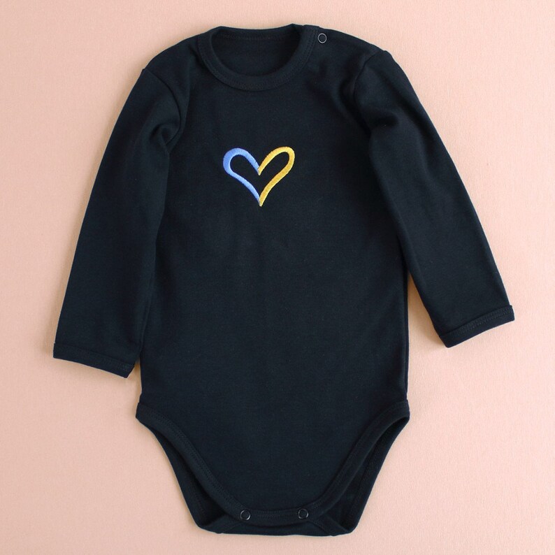 baby onesie Ukraine heart, unisex onesie with embroidered heart, short long sleeve white bodysuit embroydery Ukraine blue and yellow heart, Ukrainian baby onesie, baby shower Ukrainian gift