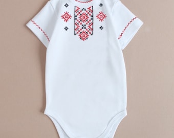 Ukrainian Vyshyvanka baby onesie, baby girl onesie red and black embroidered, Ukraine Christmas bodysuit long sleeve, baby photoprop onesie