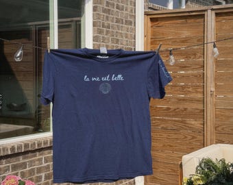 La Vie Est Belle Comfort Colors T-Shirt: French Coastal Style