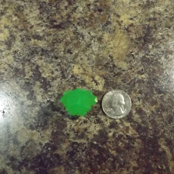 Kryptonite Inspired Cosplay Prop Shard - Glow in the Dark