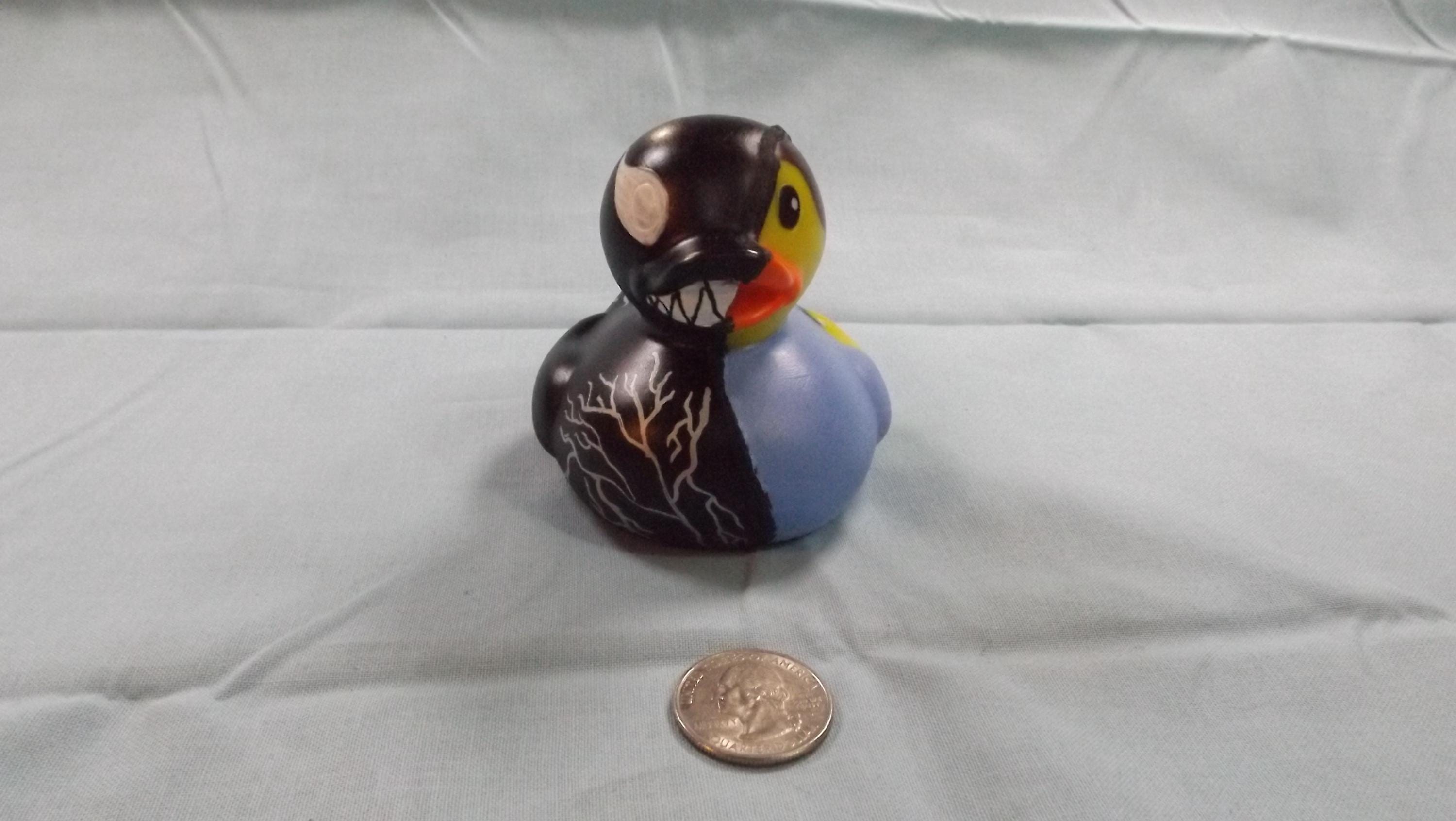 スーパーヒーロー/悪役をモチーフにしたラバーダック - Etsy 日本