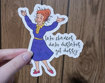 Nostalgische sticker mevrouw Frizzle, sticker magische schoolbus laptop beker