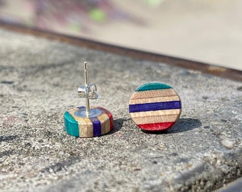 Earrings made from recycled skateboards and 925 sterling silver | Skateboard recycling | Wooden stud earrings | Upcycling jewelry gift idea