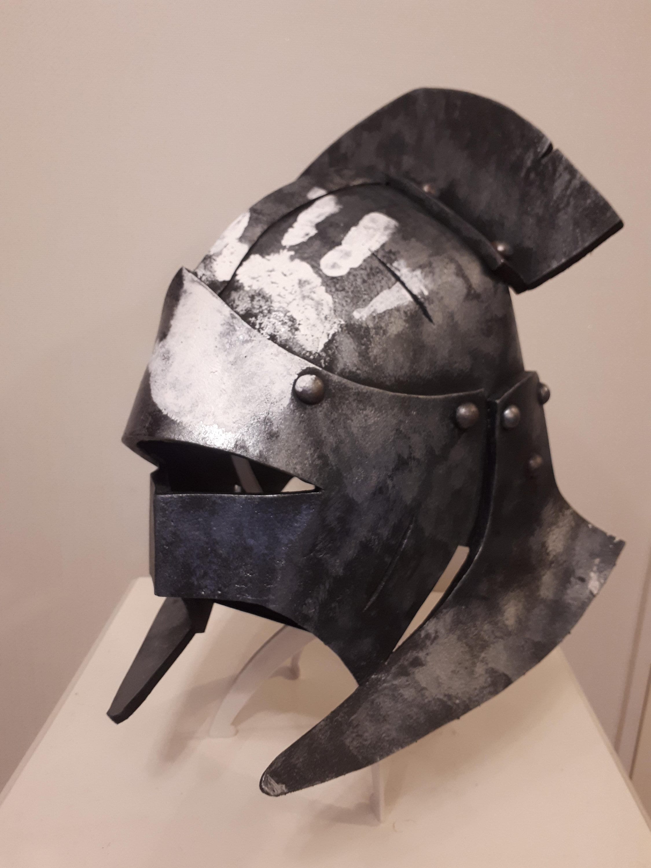 Lord Of The Rings Uruk Hai Helmet