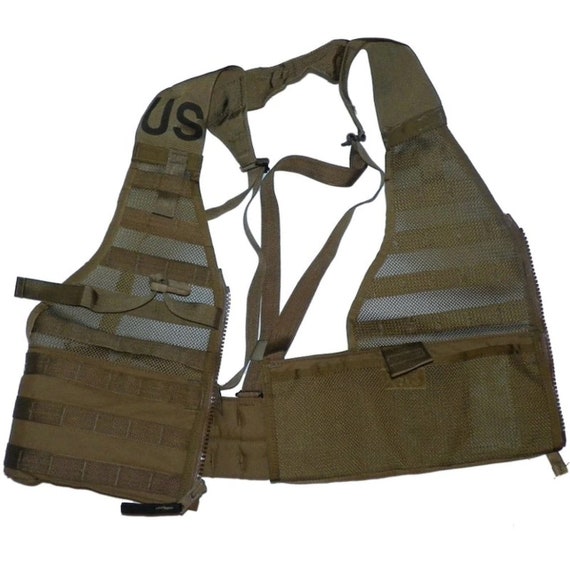 USMC Molle II Fighting Load Carrier Coyote Brown - New in Package