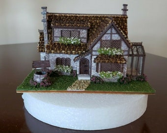 1:144 Miniature Storybook Tattington House FULLY ASSEMBLED inside & Landscaped
