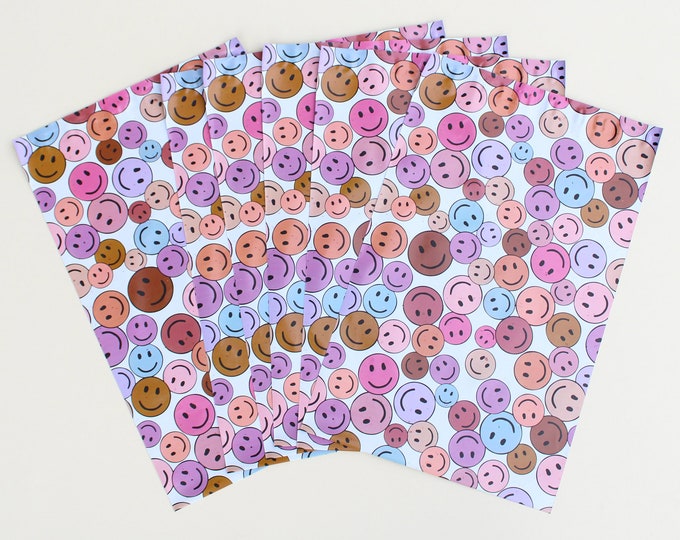 Modern trendy poly mailers with exclusive by MagicalMailers