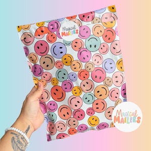 25ct-100ct 10x13&quot; Poly Mailer BE HAPPY, 3.15mil Thick. Boutique Poly Mailers. SMILEY Face Mailers, Colorful Mailers!
