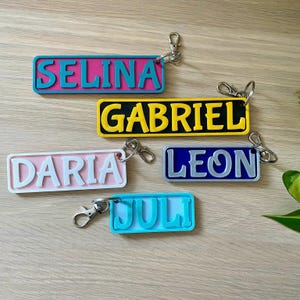 Personalized keychain / name tag, school bag, backpack, sports bag, gift tag, many colors, handmade