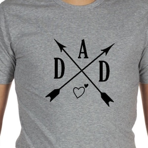 Papa Herz Pfeil SVG, Vatertagsschild, Papa druckbar, Cricut Papa Cutfile, Vatertagsshirt, Papa kann Kühler SVG, Papa Karte SVG, Papa Shirt