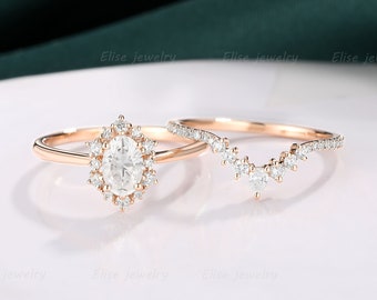 Oval Moissanite Engagement Ring Set Vintage Halo Ring Rose Gold Unique Cluster Ring Diamond Wedding Ring Bridal Ring Anniversary Ring