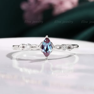 Vintage Marquise Alexandrite Ring Art Deco Alexandrite Engagement Ring white gold diamond ring Anniversary promise ring Unique Cluster ring