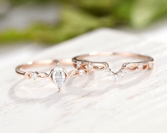 Vintage Moissanite Engagement Ring Set Art Deco Delicate Marquise ring Rose Gold Diamond Ring Anniversary ring Unique ring curved band