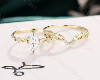 Vintage Moissanite Engagement Ring Set Unique Marquise Cut Ring Curved Wedding Band Yellow Gold Moissanite Ring Anniversary Promise Ring