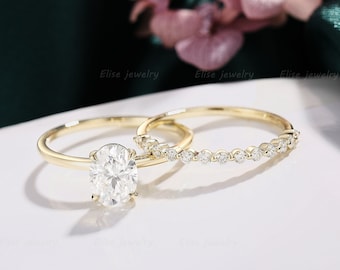 Oval Moissanite Engagement  Ring Set | Vintage Moissanite Ring | Stacking Moissanite Ring | Round Diamond Ring | Solid Yellow Gold Ring