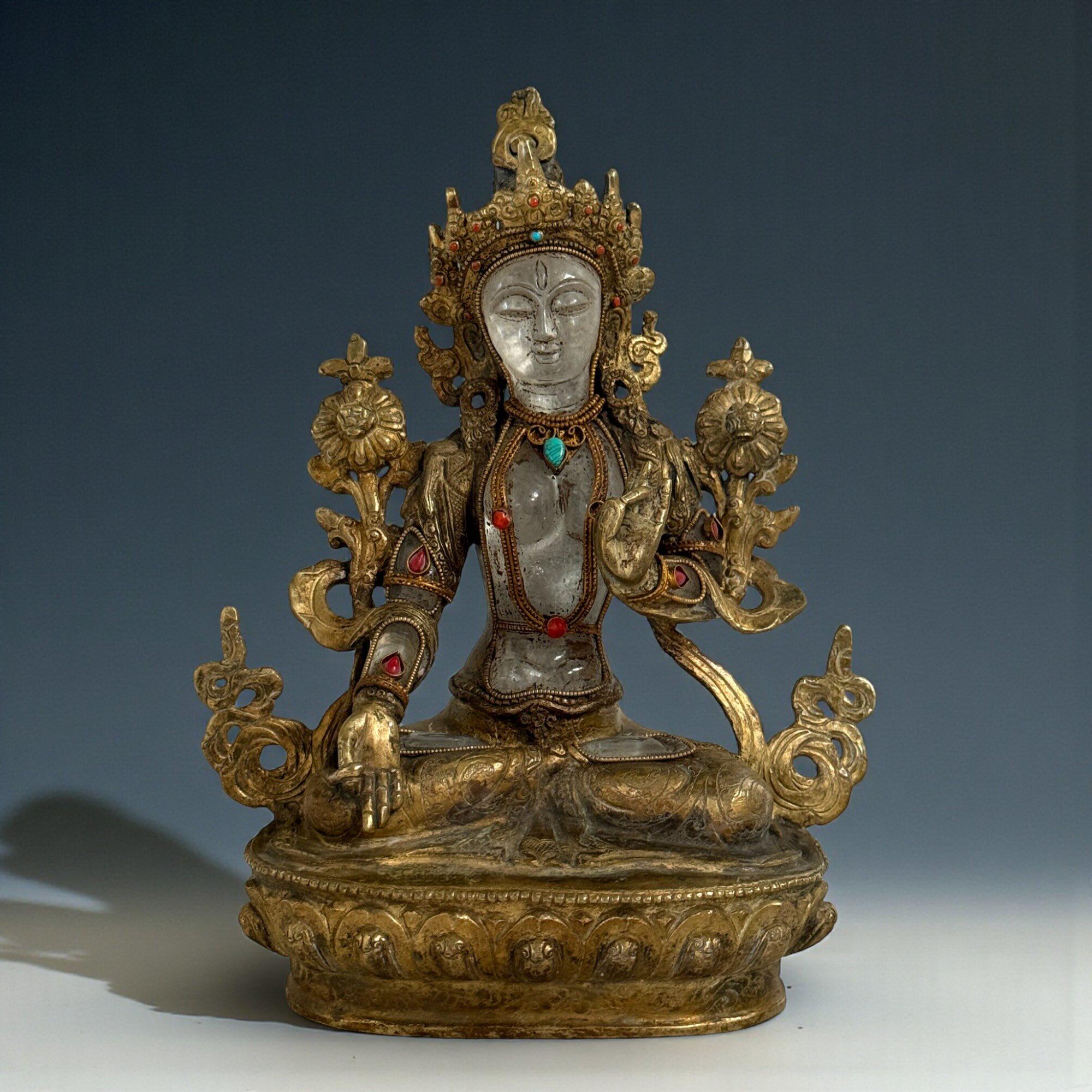 Weiße Tara Statue aus Nepal – vergoldete Kupfer-Bronze mit Bergkristall, Türkis und Koralle