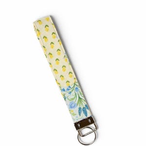 Yellow Floral Patchwork Wristlet Keychain, Cottagecore Fabric Key Fob, Spring Flower Key Ring Strap, Handmade Key Holder Gift