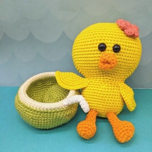 Beach Vibes Sally (the chicken) Amigurumi Pattern