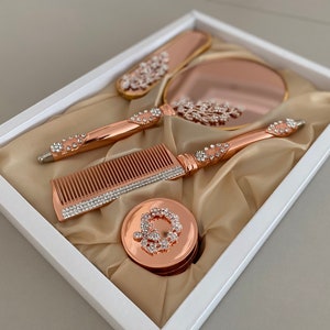Hand Mirror and Brush set, Mirror and Comb set, Engagement Gift, Set of 4 Vintage Style Vanity set, Fathers day gift, Wedding Present