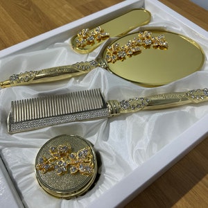 DISCOUNT Make up Mirror, Brush and Hand Mirror and Comb set, Vintage Style Vanity set, Set of 4 Gift for her, Engagement Wedding Gift
