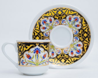 Service à café noir avec décorations Gloden Service de 12 tasses à expresso en porcelaine avec soucoupes 80 ml de tasses à café arabes florales Cadeaux pour elle