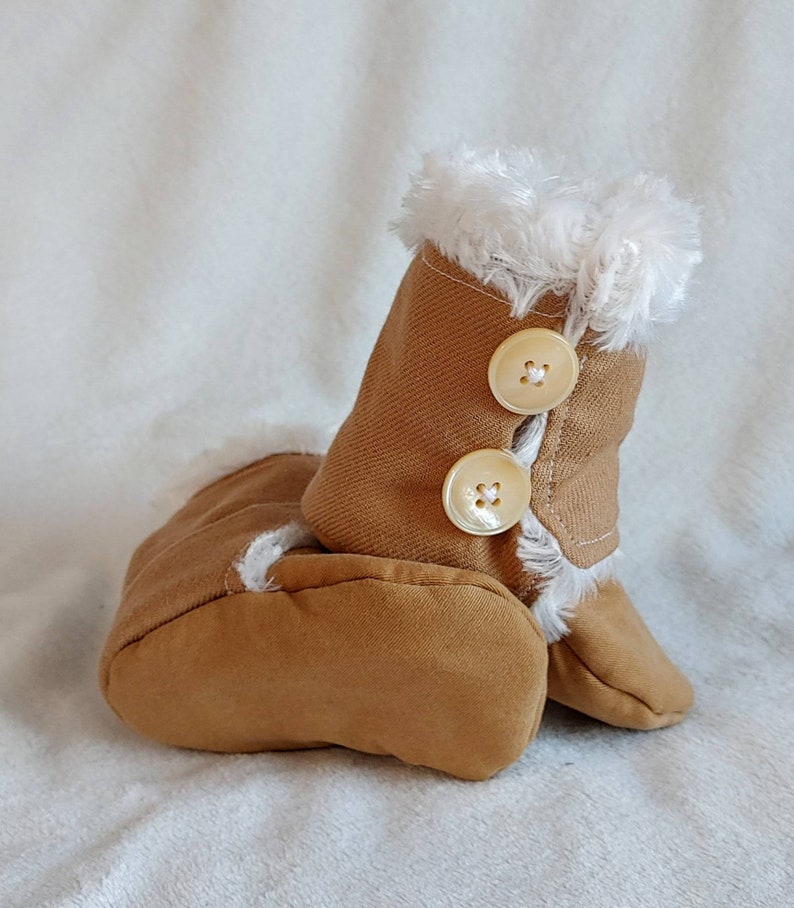 Tan stay on baby, Baby Stay on Boots, Baby booties, baby shower Gift, Baby winter boots, Slippers, Booties, Boy booties, Baby boots image 1