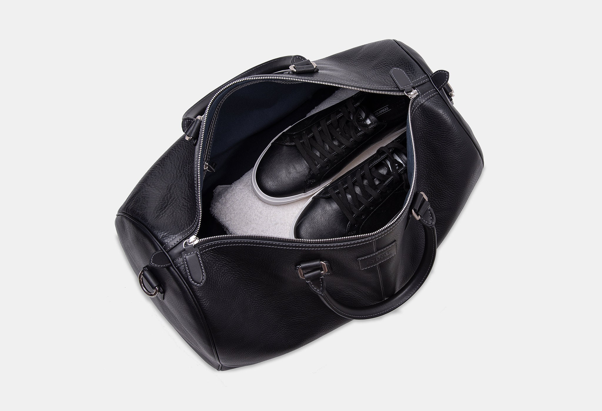 Portland Men's Leather Travel Bag 