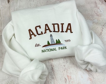 Acadia National Park Embroidered Crewneck Sweatshirt (Light House)
