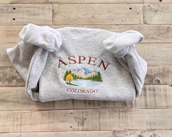 Custom City Embroidered Sweatshirt, Aspen Colorado Mountain Crewneck, Personalized Travel Gift, State Souvenir Sweatshirt, Choose Your City
