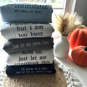 Op maat geborduurd sweatshirt met ronde hals: gepersonaliseerde tekst, trui voor koppels