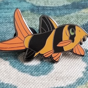 Clown Loach (Chromobotia macracanthus) Hard Enamel Pin
