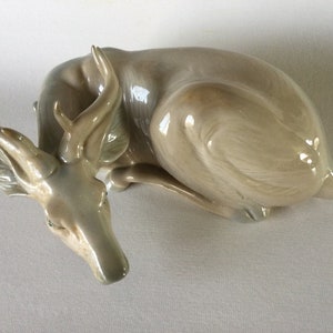 Lladro Style TENGRA Spain Porcelain Stag DEER Reclining 8 1/2&quot; Wildlife Statue Figurine