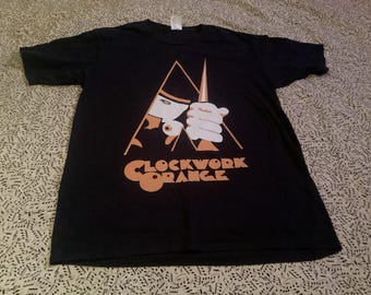 Ein Uhrwerk Oranges LG T-Shirt